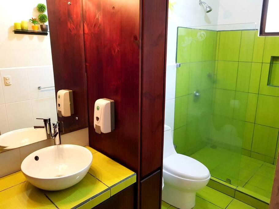 Elegant Villa In La Fortuna With Spacious Backyard Plus Very Private Pool & Parking Εξωτερικό φωτογραφία