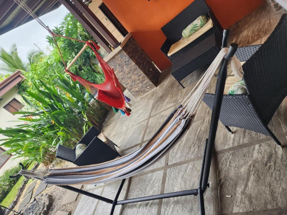 Elegant Villa In La Fortuna With Spacious Backyard Plus Very Private Pool & Parking Εξωτερικό φωτογραφία